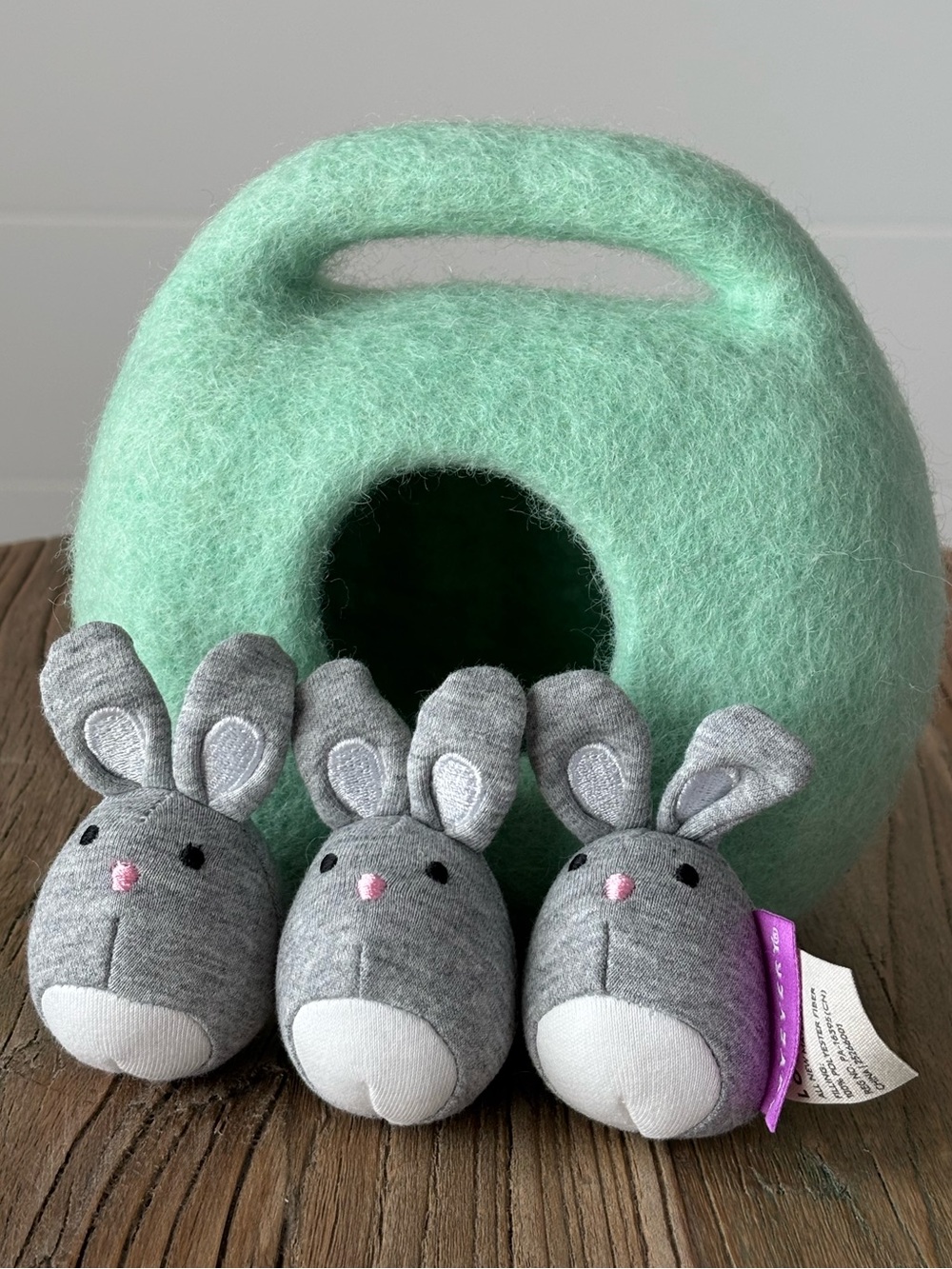 Lovevery Bunnies In A Felt Burrow Playset